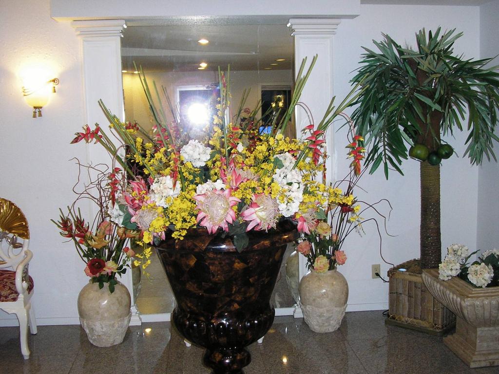 image05